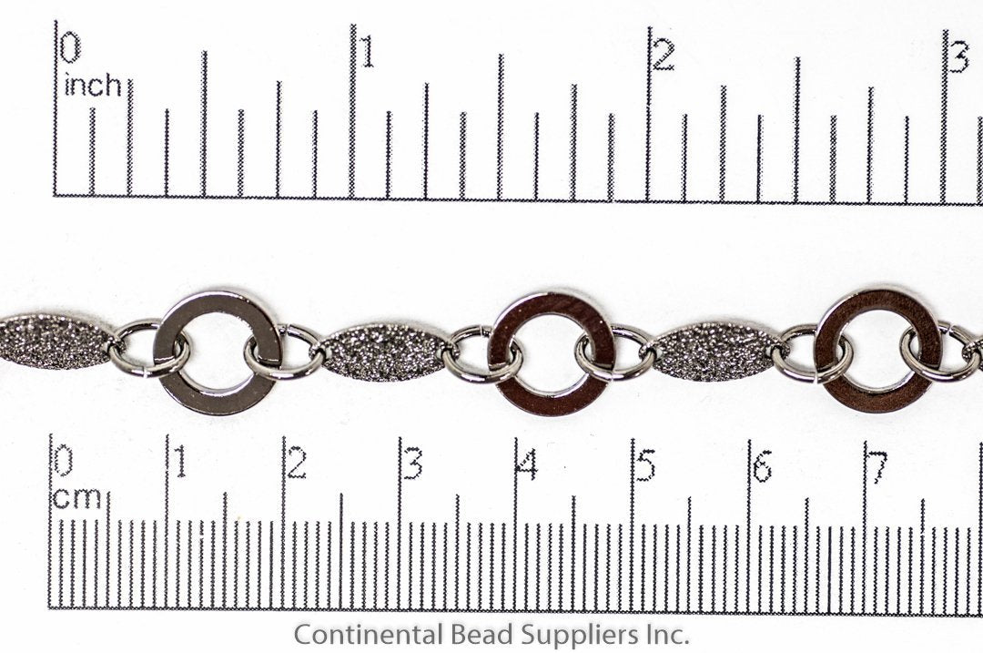 Textured Solid Oval and Open Disc Chain - Made of plated brass - Sold by the foot - Ch-913